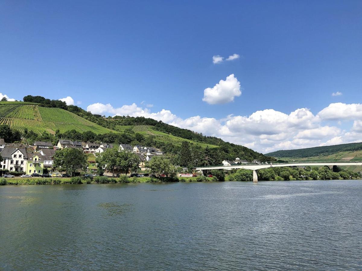 Ferienhaus Moselpromenade Zell an der Mosel Eksteriør bilde